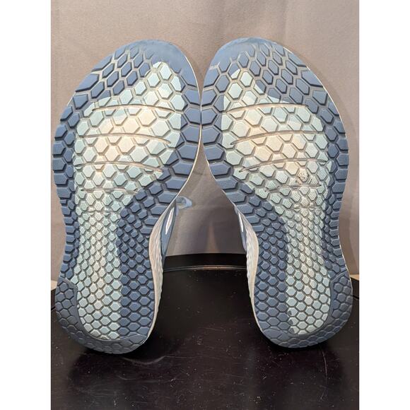 New Balance Shoes Women's 9.5 Blue White Fresh Foam 1080 v10 Athletic Sneakers - Picture 8 of 9
